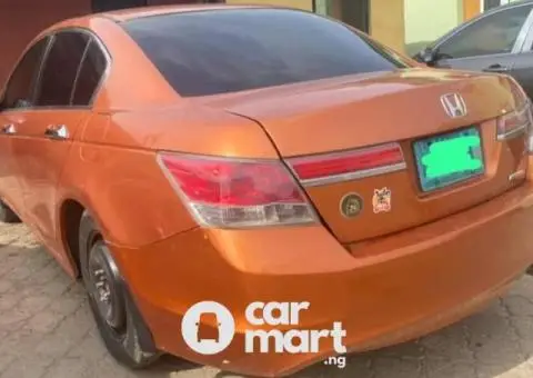 Clean Nigerian Used Honda Accord 2011 - 4/5