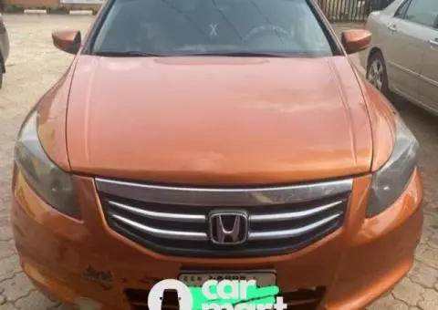 Clean Nigerian Used Honda Accord 2011 - 1/5