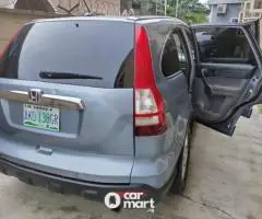 Very Sharp Nigerian Used 2009 Honda CR-V - 1