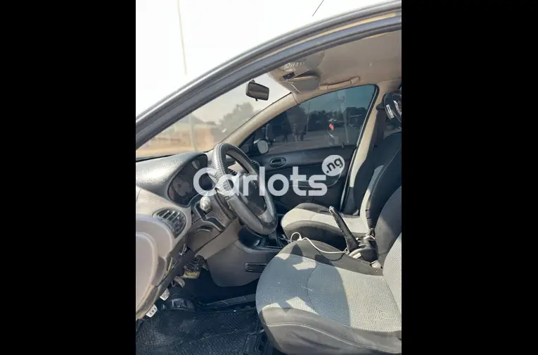 2005 PEUGEOT 206 MODEL for sale in Kaduna - thumbnail 2