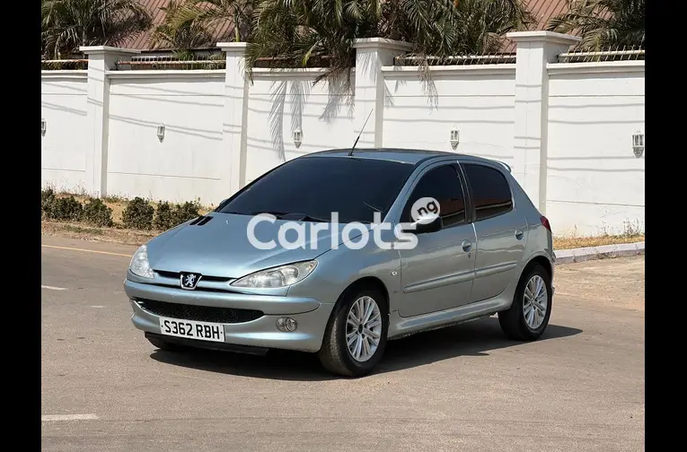 2005 PEUGEOT 206 MODEL - 1/5