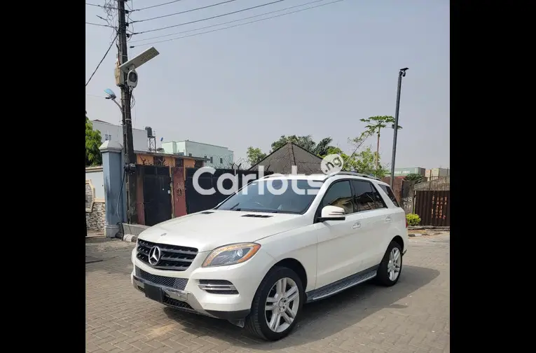 Tokunbo 2013 Mercedes Benz ML350 - 1/5