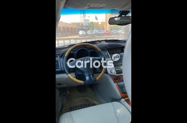 LEXUS RX330 2008 MODEL for sale in Kadun, Kaduna - thumbnail 3