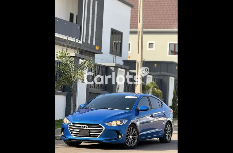 FOREIGN USED 2016 HYUNDAI ELANTRA - 1/5