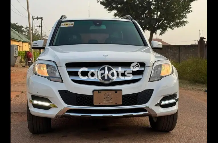 SUPER CLEAN 2013 MERCEDES BENZ GLK350 for sale in Kaduna, Kaduna - photo 1 of 5