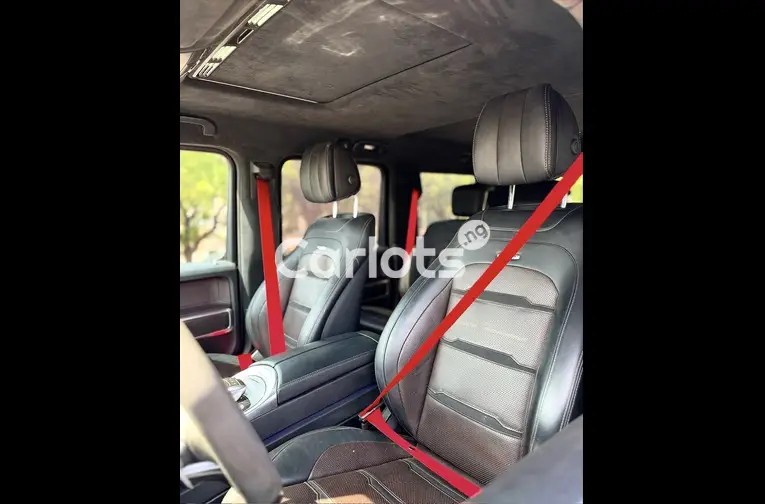 FOREIGN USED 2022 MERCEDES BENZ G63 AMG - 4/5