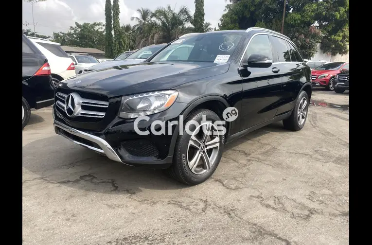 Foreign Used 2017 Mercedes Benz Glc300 - 1/5