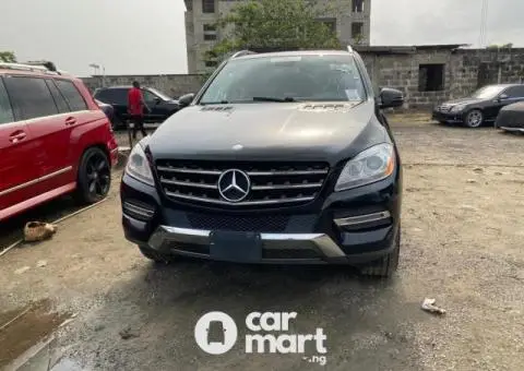 Mercedes Benz ML350 2014 - 1/4