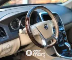 Volvo XC60 2013 model - 4