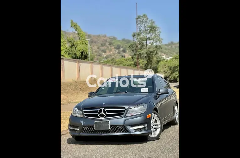 FOREIGN USED 2014 MERCEDES BENZ C300 - 1/5