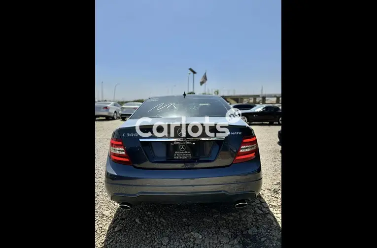 FOREIGN USED 2014 MERCEDES BENZ C300 - 5/5