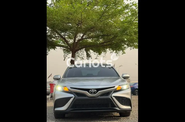 FOREIGN USED 2023 FIRST BODY TOYOTA CAMRY SE