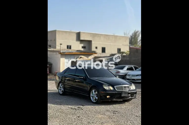 Used 2007 Mercedes Benz C230 4Matic for sale in Kano