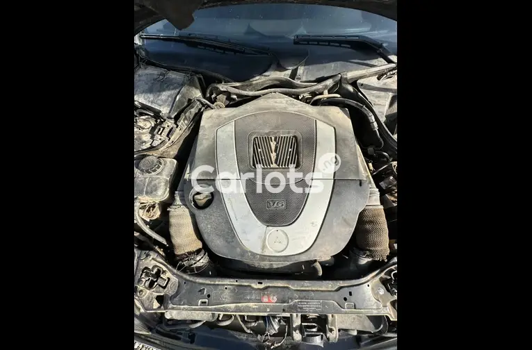Used 2007 Mercedes Benz C230 4Matic for sale in Kano - photo 4 of 5