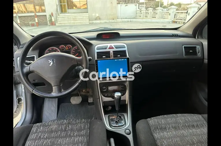 Used 2006 Peugeot 307 for sale in Kano, Nigeria - thumbnail 2