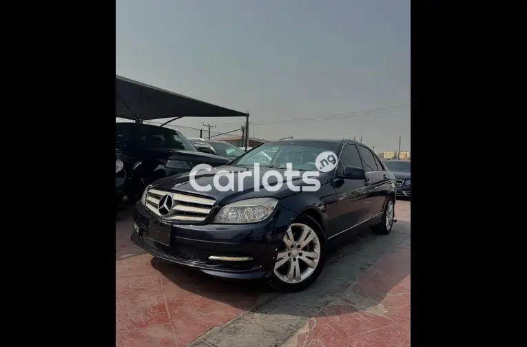 Pre-Owned 2011 Mercedes Benz C300 - 1/5