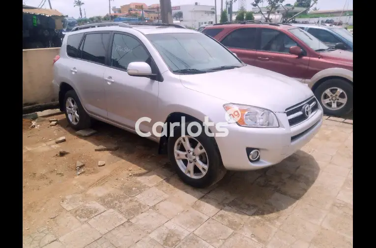 Used Toyota RAV4 2011 - 1/5