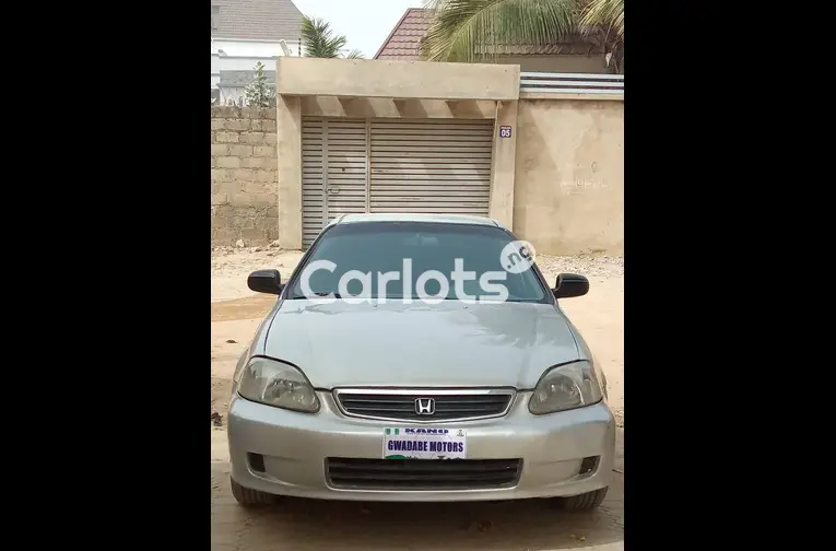 Used Honda Civic 2000 for sale in Kano