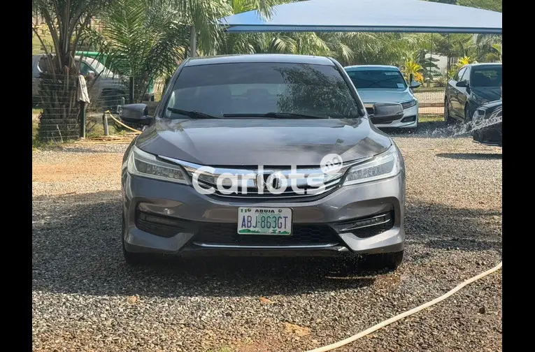 Used HONDA ACCORD 2015