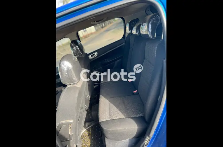Used PEUGEOT 307 2005 MODEL for sale in Kaduna - photo 2 of 5