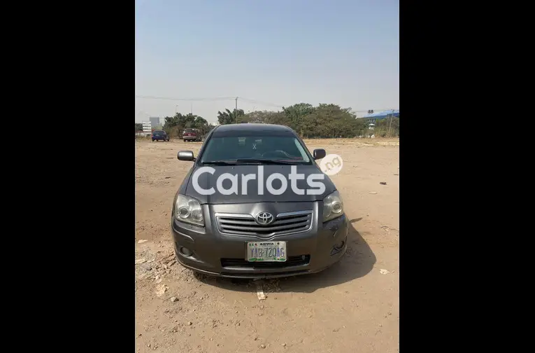 Used Toyota Avensis 2008