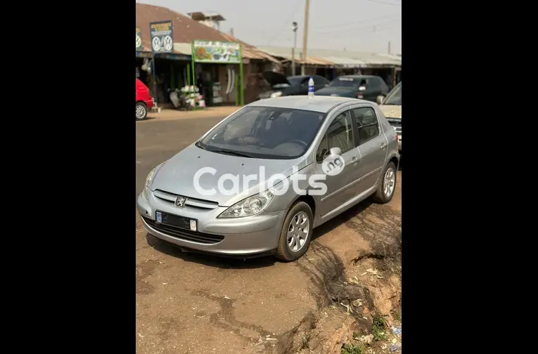 2006 AUTOMATIC PEUGEOT 307