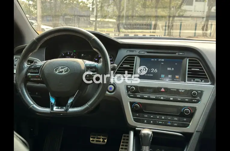 Used 2015 Hyundai Sonata for sale in Garki, FCT - photo 5 of 5