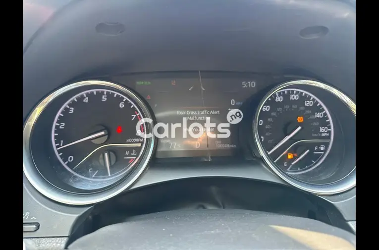 Unregistered Toyota Camry 2020 SE for sale in Garki, FCT - thumbnail 5