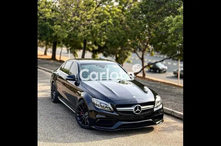 2016 MERCEDES BENZ C63s AMG