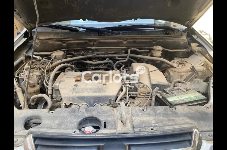 Used Honda CR-V 2004 for sale in Kano, Nigeria - photo 3 of 5