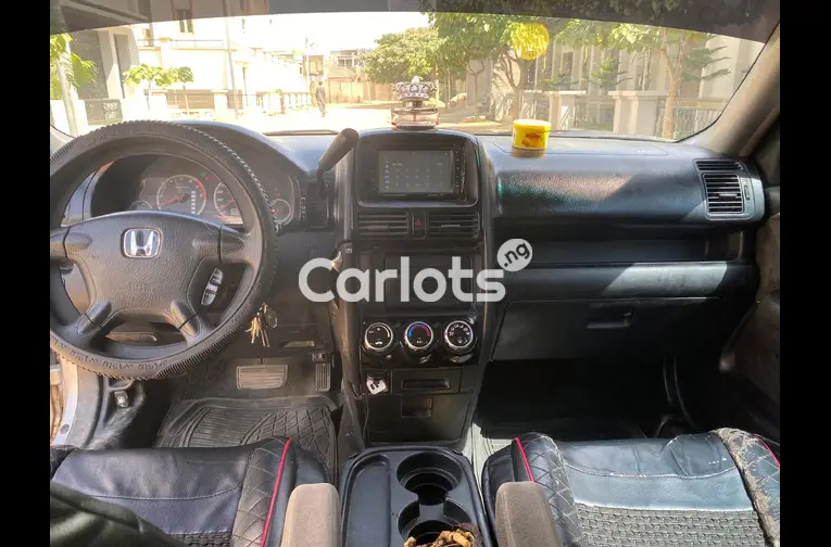 Used Honda CR-V 2004 for sale in Kano, Nigeria - thumbnail 4