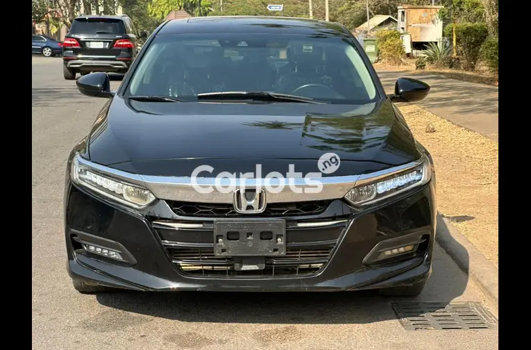 Extremely clean foreign use Honda Accord 2018 2.0T for sale in Garki