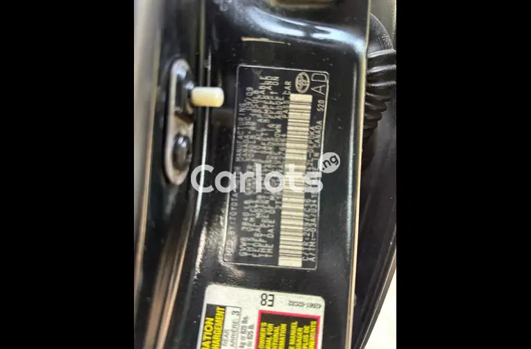 Neatly use 2010 Toyota Corolla for sale in Garki, FCT - photo 3 of 5