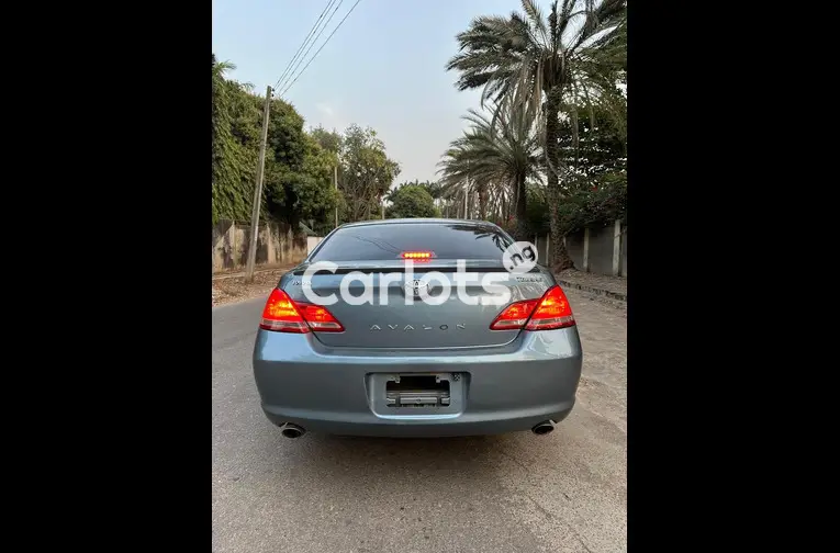 SUPER CLEAN 2006 TOYOTA AVALON - 5/5