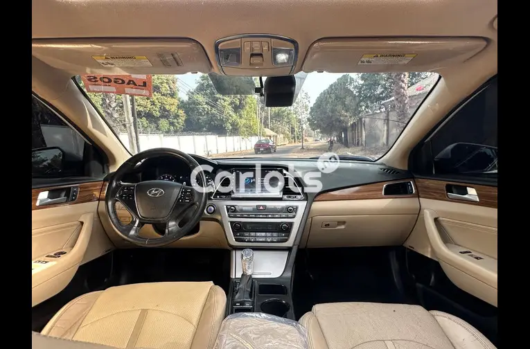 2015 HYUNDAI SONATA FULL OPTION for sale in Kaduna, Kaduna - photo 3 of 5