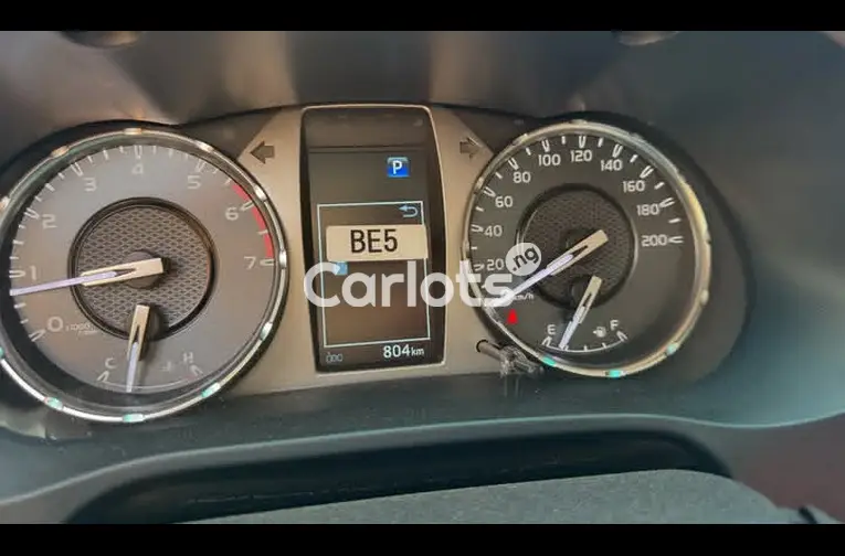 BRAND NEW 2024 TOYOTA HILUX - 4
