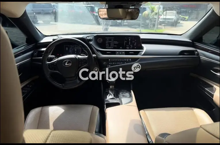 Used Lexus ES350 2014 for sale in Garki, FCT - photo 2 of 5