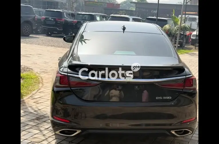 Used Lexus ES350 2014 for sale in Garki, FCT - photo 5 of 5