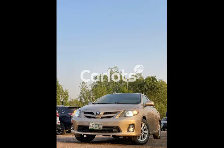 USED 2011 TOYOTA COROLLA for sale in Garki