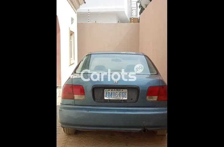Used Honda Civic 2000 for sale in Kano, Kano - thumbnail 5
