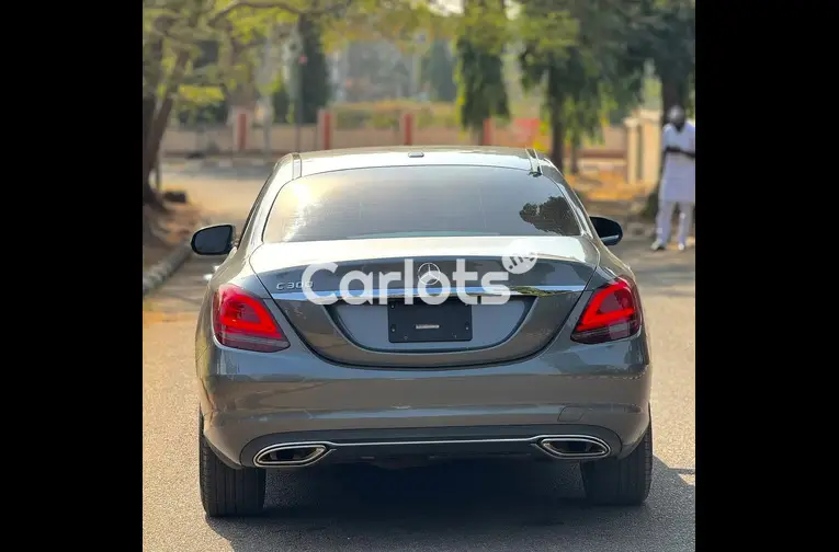 BRAND NEW 2022 MERCEDES BENZ C300 - 5/5