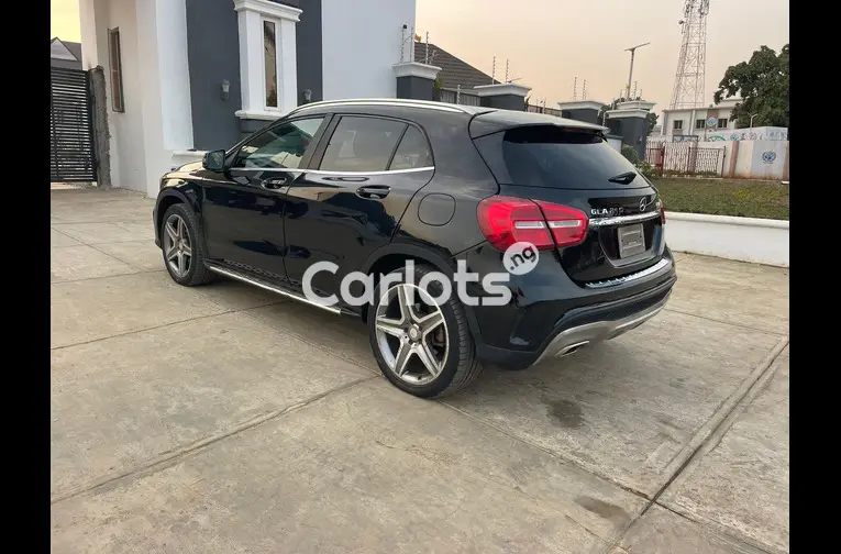 2015 MERCEDES BENZ GLA250 - 5/5