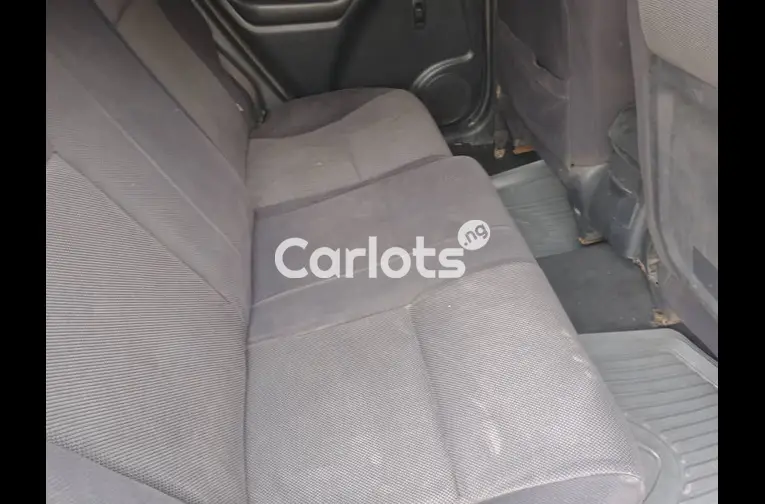 Pontiac Vibe 2004 for sale in Kano, Kano - thumbnail 4