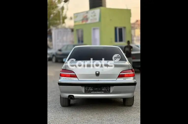 Foreign Used Peugeot 406 2006 for sale in Kano - photo 5 of 5