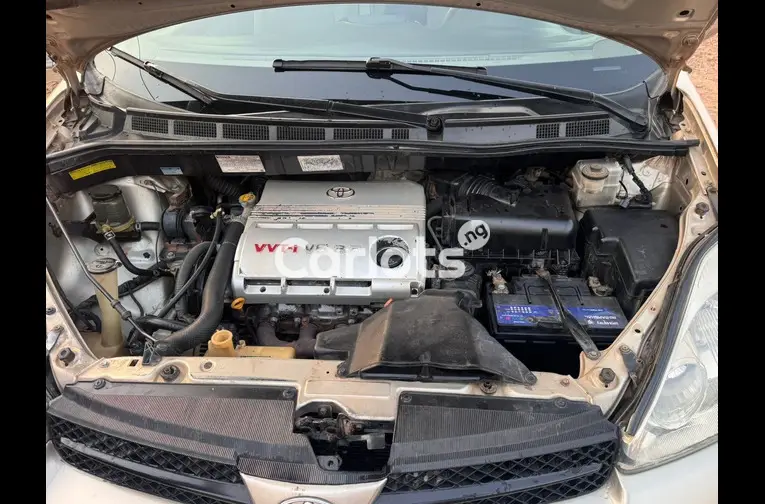 SUPER CLEAN TOYOTA SIENNA for sale in Kaduna, Kaduna - photo 5 of 5