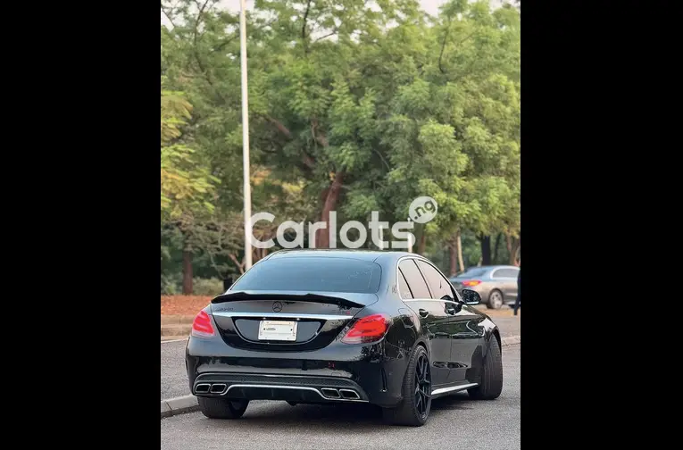 2018 MERCEDES BENZ C63s - 5/5