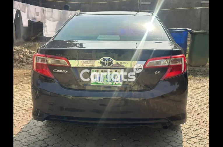 Distress sale 2013 Toyota Camry - 5/5