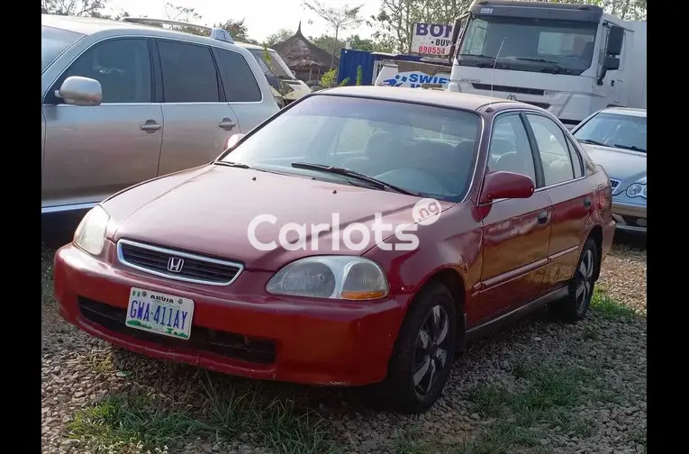 Nigerian Used 2000 HONDA CIVIC for sale in Garki, FCT - thumbnail 1