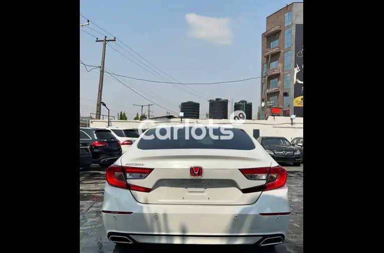 Tokunbo 2019 Honda Accord - 5/5