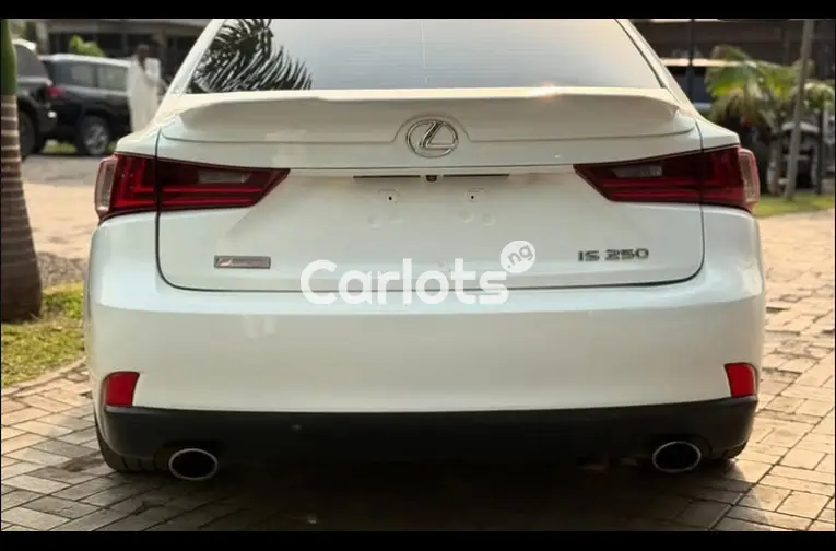 FOREIGN USED 2014 LEXUS IS250 for sale in Garki, FCT - thumbnail 5